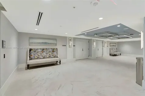 6141 SE Sunny Pointe Circle Delray Beach FL 33484