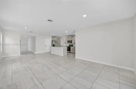619 NE 5th Street Florida City FL 33034