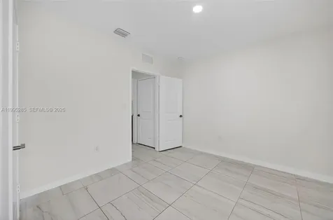 619 NE 5th Street Florida City FL 33034