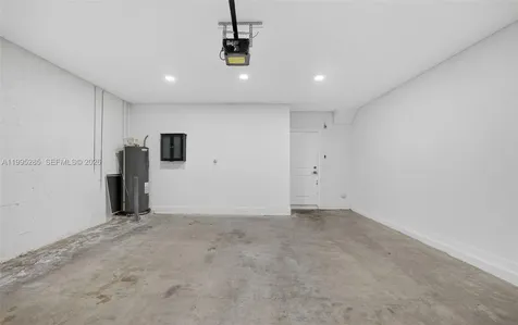 619 NE 5th Street Florida City FL 33034