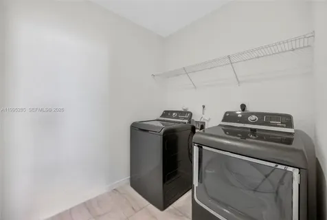 619 NE 5th Street Florida City FL 33034