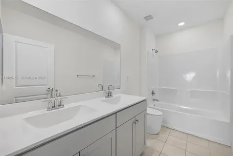 619 NE 5th Street Florida City FL 33034