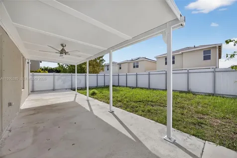 619 NE 5th Street Florida City FL 33034