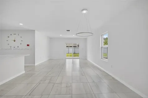 619 NE 5th Street Florida City FL 33034
