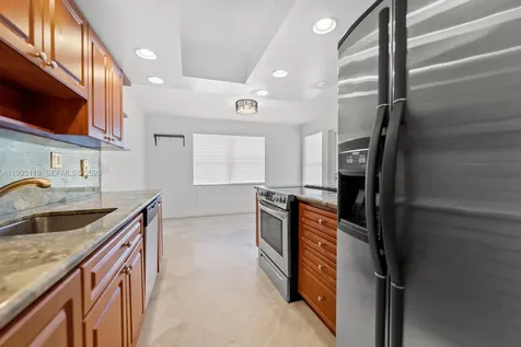 2987 Bird Avenue Miami FL 33133