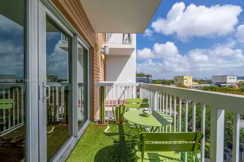 2740 SW 28th Terrace Miami FL 33133