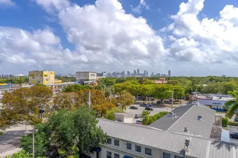2740 SW 28th Terrace Miami FL 33133