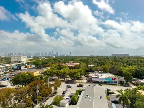 2740 SW 28th Terrace Miami FL 33133