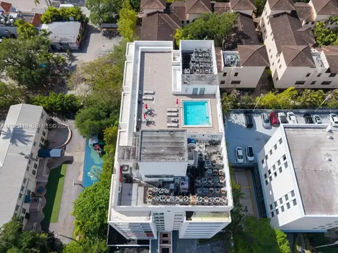 2740 SW 28th Terrace Miami FL 33133