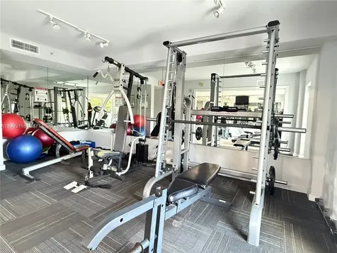 2740 SW 28th Terrace Miami FL 33133