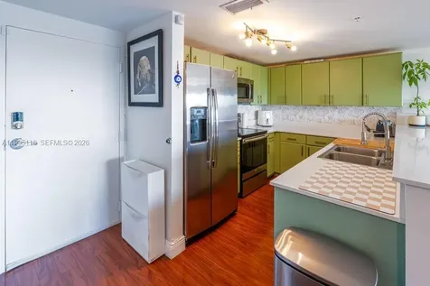 2740 SW 28th Terrace Miami FL 33133