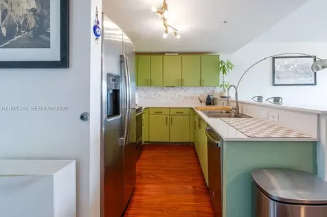 2740 SW 28th Terrace Miami FL 33133