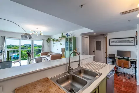 2740 SW 28th Terrace Miami FL 33133