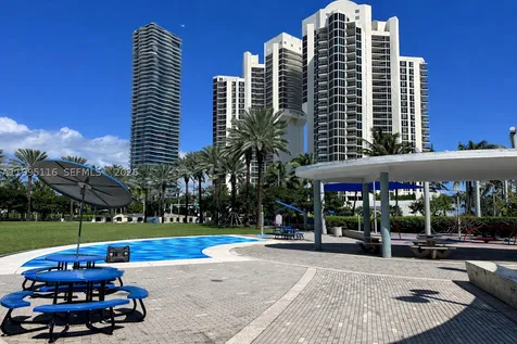 19370 Collins Avenue Sunny Isles Beach FL 33160