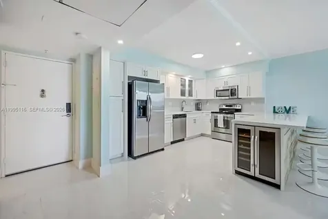19370 Collins Avenue Sunny Isles Beach FL 33160