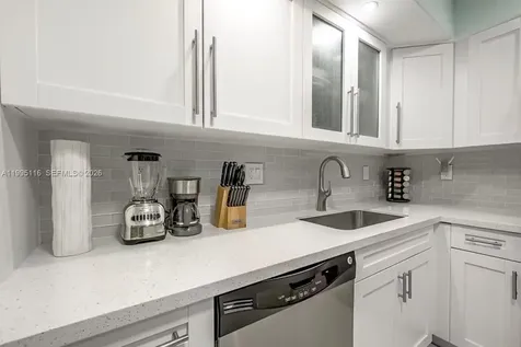 19370 Collins Avenue Sunny Isles Beach FL 33160