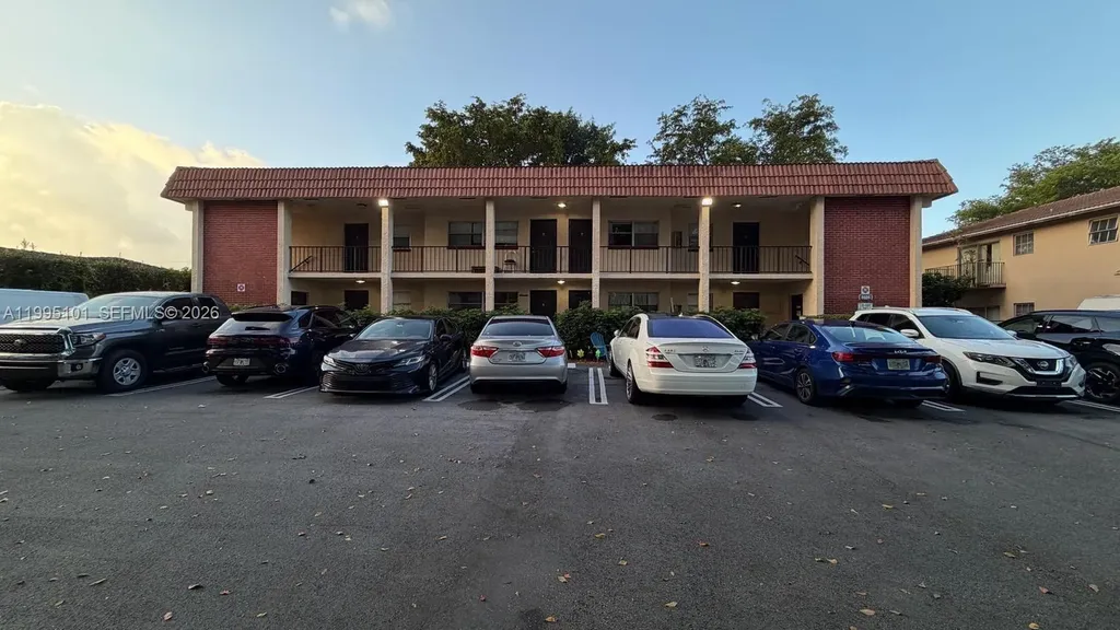 8604 NW 35th Street Coral Springs FL 3615