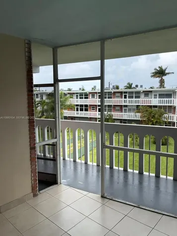 141 NE 10th Avenue Hallandale Beach FL 33009