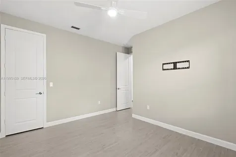 Port St. Lucie FL 34984