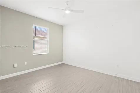 Port St. Lucie FL 34984