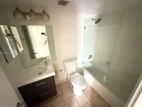 6995 NW 186th Street Hialeah FL 33015
