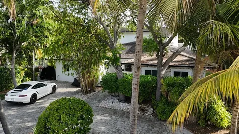 1895 NE 118th Road North Miami FL 33181