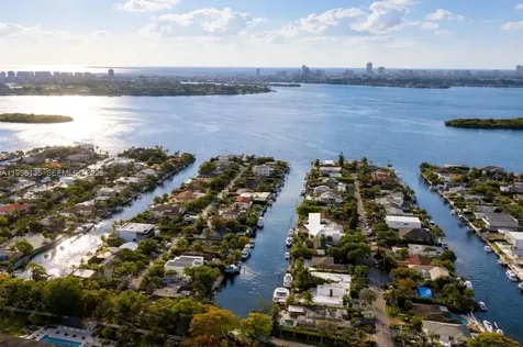 1895 NE 118th Road North Miami FL 33181