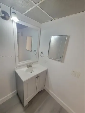 8180 Geneva Court Doral FL 33166