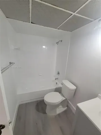 8180 Geneva Court Doral FL 33166