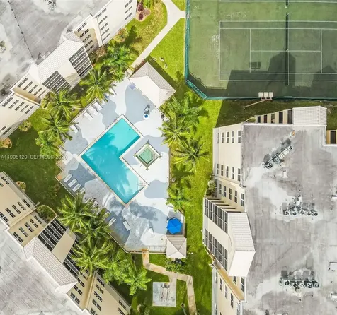 8180 Geneva Court Doral FL 33166