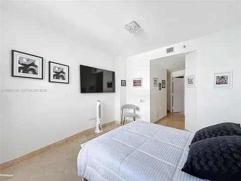 808 Brickell Key Drive Miami FL 33131