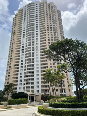 808 Brickell Key Drive Miami FL 33131