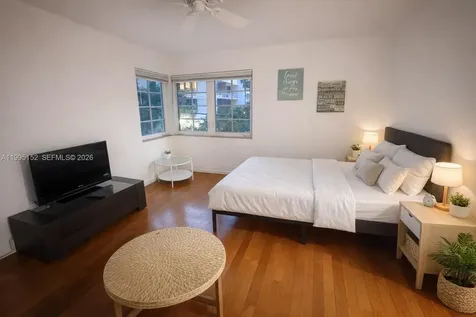 260 Euclid Avenue Miami Beach FL 33139