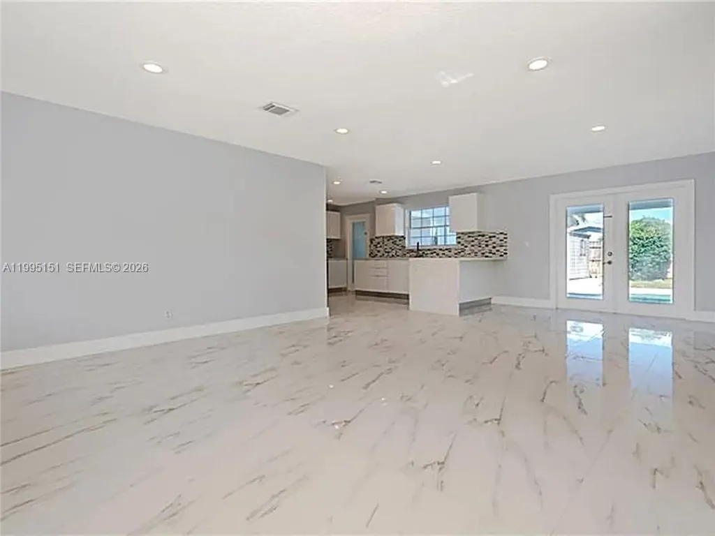 5770 NE 18th Avenue Fort Lauderdale FL 33334
