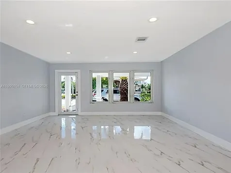 5770 NE 18th Avenue Fort Lauderdale FL 33334
