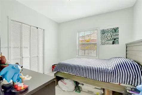 5509 SW 6th Street Miami FL 33134