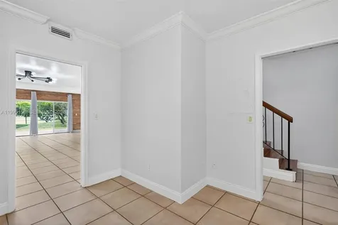 6161 SW 90th Court Miami FL 33173