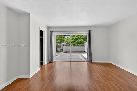 6161 SW 90th Court Miami FL 33173