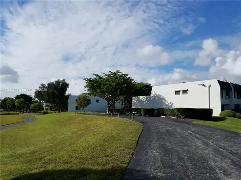 6161 SW 90th Court Miami FL 33173