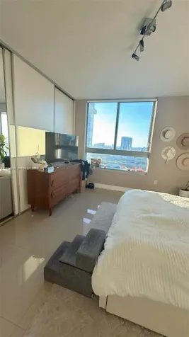 90 SW 3rd Street Miami FL 33130