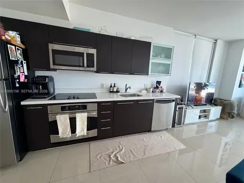 90 SW 3rd Street Miami FL 33130