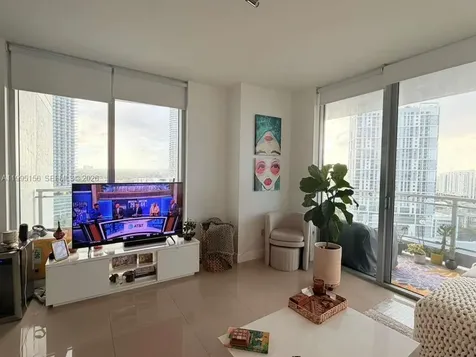 90 SW 3rd Street Miami FL 33130