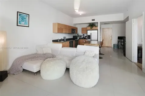 350 S Miami Avenue Miami FL 33130
