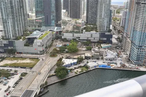 350 S Miami Avenue Miami FL 33130