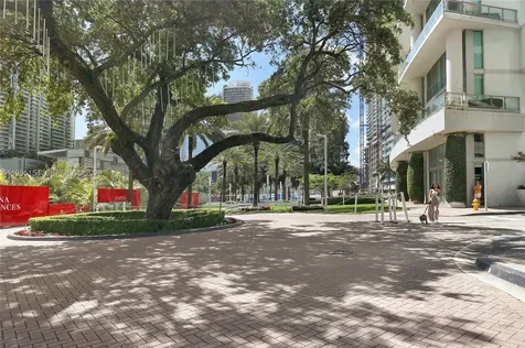 350 S Miami Avenue Miami FL 33130