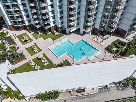 350 S Miami Avenue Miami FL 33130