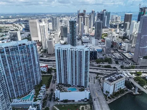 350 S Miami Avenue Miami FL 33130
