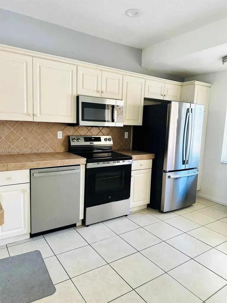 12675 NW 56th Drive Coral Springs FL 33076
