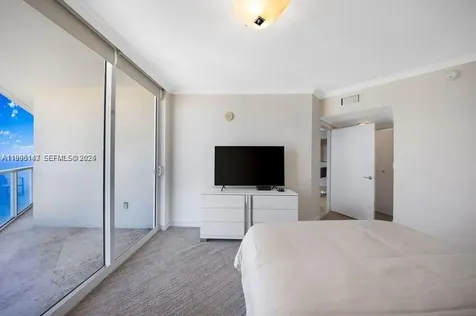 16699 Collins Avenue Sunny Isles Beach FL 33160
