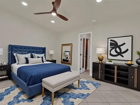 2158 Baton Rouge Weston FL 33326